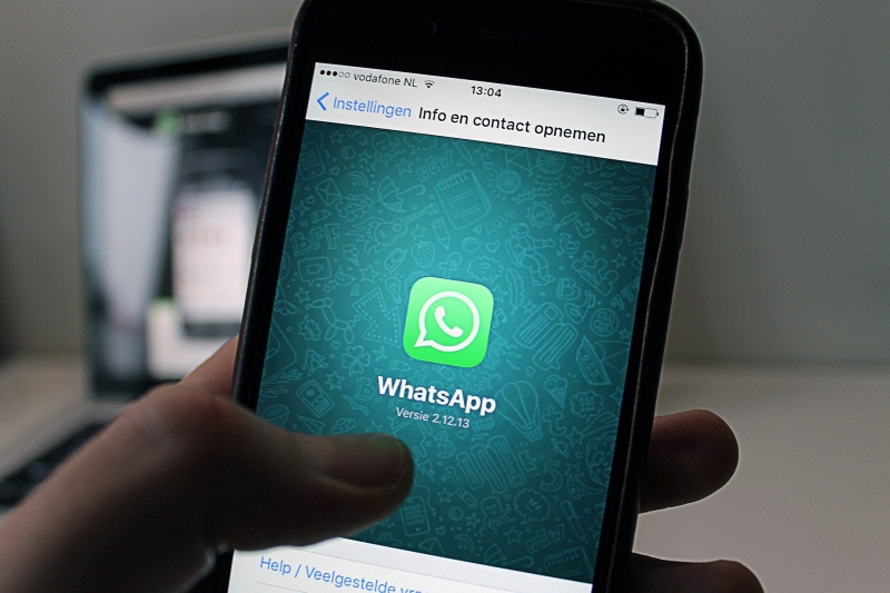 WhatsApp يطور ميزة قراءة الرسائل في وقت لاحق 1