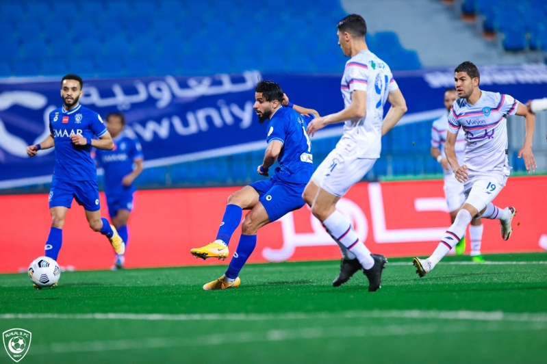 لوشيسكو يرفض فسخ عقده بالتراضي ! 3 الهلال ضد أبها