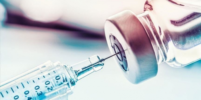 صورة الإمارات تعتمد الاستخدام الطارئ للقاح فايزر بيونتيك لهذه الفئة العمرية