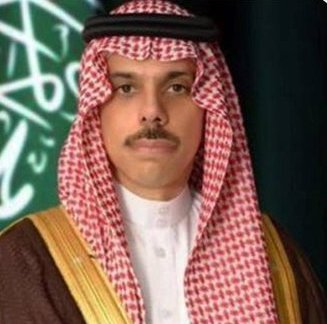 صورة وزير الخارجية: السعودية ملتزمة بدعم أمن واستقرار وتنمية العراق