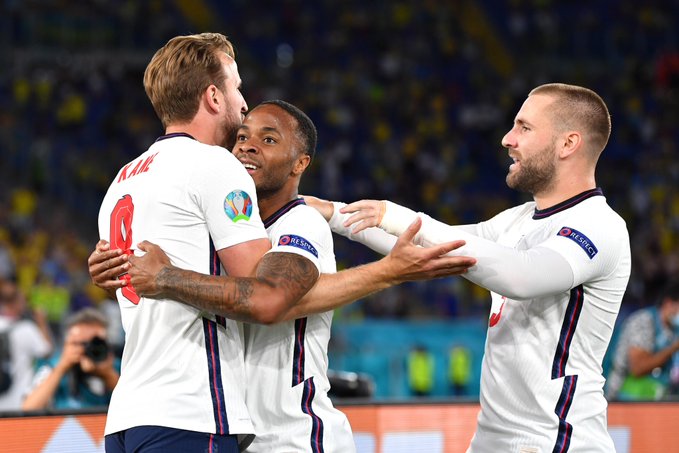 إنجلترا تصل لـ نصف نهائي اليورو برباعية في أوكرانيا 2 منتخب إنجلترا
