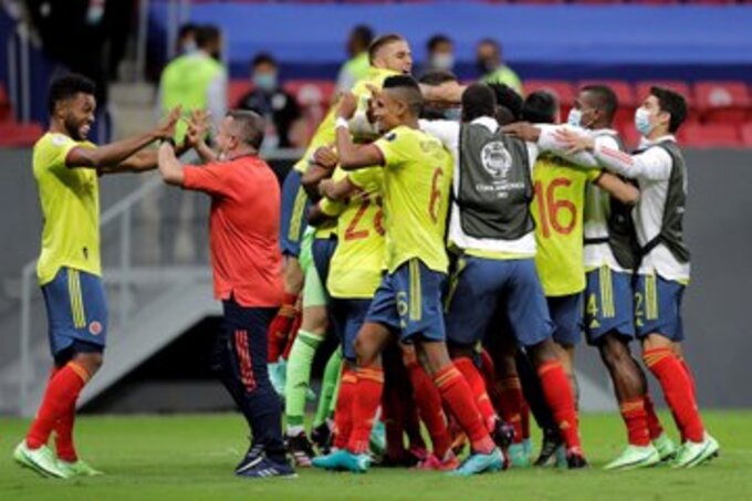 رقم قياسي لـ حارس مرمى كولومبيا 3 منتخب كولومبيا