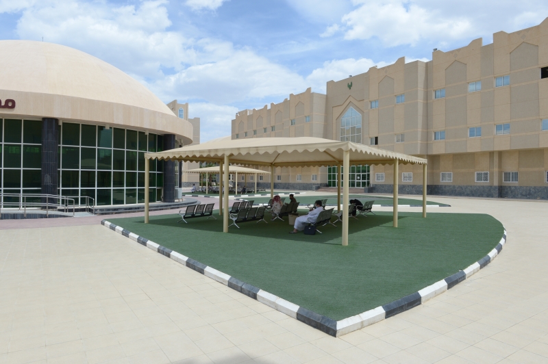 الكلية التطبيقية بجامعة الملك خالد تستقبل الدفعة الأولى من الطلاب - المواطن