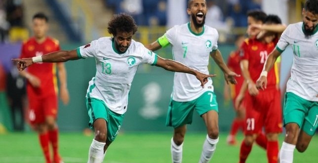 صورة عبر التاريخ تعرف على قائمة لاعبي المنتخب السعودي الذين سجلوا في مرمى عمان